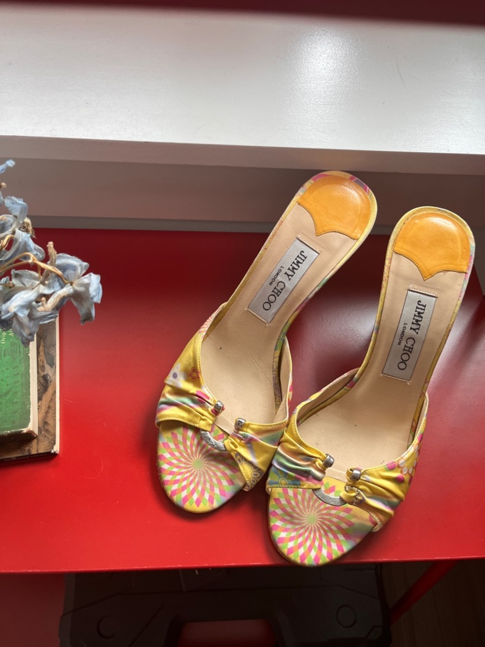 Jimmy Choo Silk Yellow Heels Sz 38 EU - Picture 9 of 11